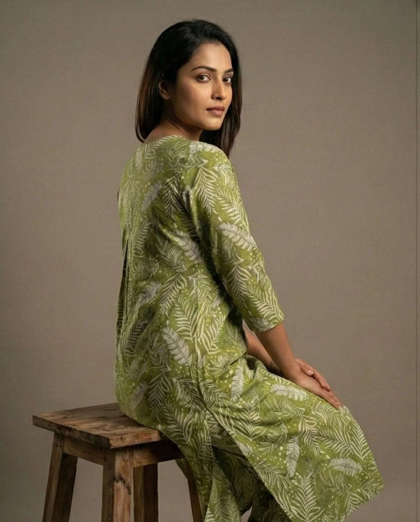 Olive Green Tropical Leaf Print V-Neck Kurti with 3/4 Sleeves